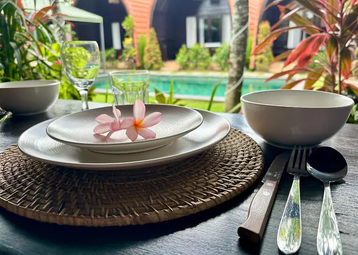 فيلة Lumbung Sari - Tropical Balinese Experience *