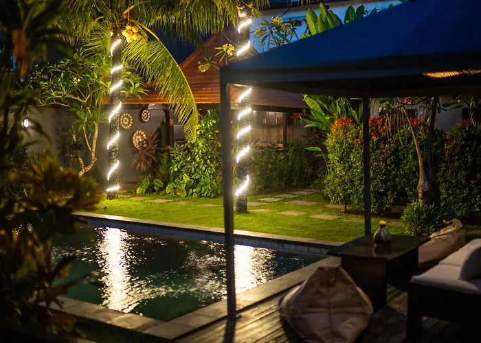 فيلة Lumbung Sari - Tropical Balinese Experience تْشانغو