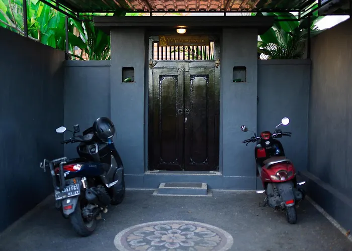 Lumbung Sari - Tropical Balinese Experience فيلة *